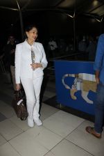 Simi Garewal snapped at airport on 21st March 2016
